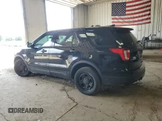 2017 Ford Police Interceptor Utility z VIN 1FM5K8AR1HGD13925, wystawiony jako Copart lot #64199685 z przebiegiem 141 995 mil mil oraz Czysty tytuł • Clean title. Historia ofert i sprzedaży dostępna na DreamBid. Obrazek 2.
