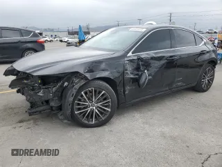 2025 Lexus ES 300h with VIN 58ADA1C13SU058063, listed as a Copart auction lot 55503415 with 30,119 mi miles and Salvage title. Bid and sale history available at DreamBid. Image 1.