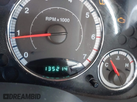 2005 Jeep Liberty Limited with VIN 1J4GL58K05W678660, listed as a IAAI auction lot 42624587 with 135,214 mi miles and . Bid and sale history available at DreamBid. Image 7.