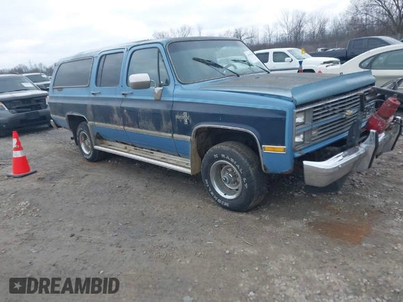 1984 Chevrolet Suburban z VIN 1G8FK16C6EF130150, wystawiony jako IAAI lot #41987449 z przebiegiem 91 357 mil mil oraz . Historia ofert i sprzedaży dostępna na DreamBid. Obrazek 1.