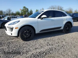 2017 Porsche Macan with VIN WP1AA2A53HLB01677, listed as a Copart auction lot 54214625 with 120,171 mi miles and Clean Title. Bid and sale history available at DreamBid. Image 1.