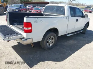 2004 Ford F-150 XLT с VIN 1FTPX14534FA03581, выставлен на аукционе IAAI как лот 41771771 с пробегом 170 083 миль миль и . История ставок и продаж доступна на DreamBid. Изображение 4.