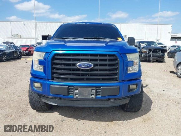 2015 Ford F-150 XLT with VIN 1FTEW1EF8FKD15133, listed as a IAAI auction lot 41763935 with 139,721 mi miles. Bid and sale history available at carsss.com. Image 13.