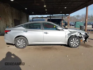 2019 Nissan Altima 2.5 S with VIN 1N4BL4BW5KC212554, listed as a IAAI auction lot 41340107 with 87,165 mi miles. Bid and sale history available at carsss.com. Image 13.