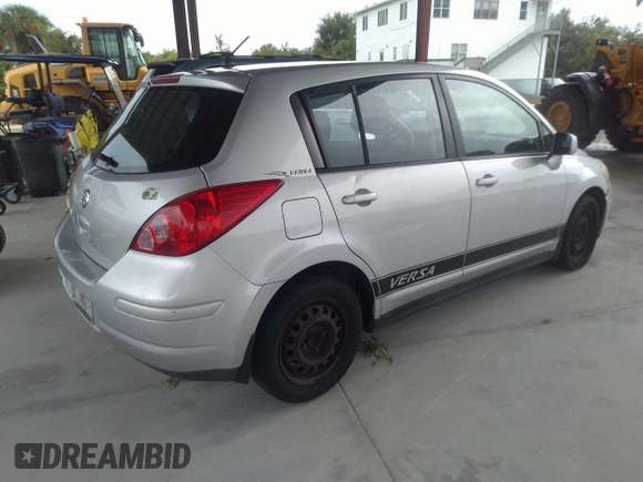 2009 Nissan Versa 1.8 SL with VIN 3N1BC13EX9L362594, listed as a IAAI auction lot 37762793 with 254,167 mi miles. Bid and sale history available at carsss.com. Image 4.