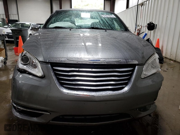 2012 Chrysler 200 Limited with VIN 1C3CCBCG8CN210981, listed as a Copart auction lot 51674815 with 116,450 mi miles and Salvage Title. Bid and sale history available at carsss.com. Image 5.