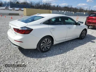 2019 Honda Insight Touring with VIN 19XZE4F94KE013561, listed as a Copart auction lot 50583105 with 119,250 mi miles and Salvage Title. Bid and sale history available at carsss.com. Image 3.