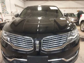 2016 Lincoln MKX Reserve with VIN 2LMTJ8LR8GBL77039, listed as a IAAI auction lot 41894660 with 110,599 mi miles. Bid and sale history available at carsss.com. Image 12.