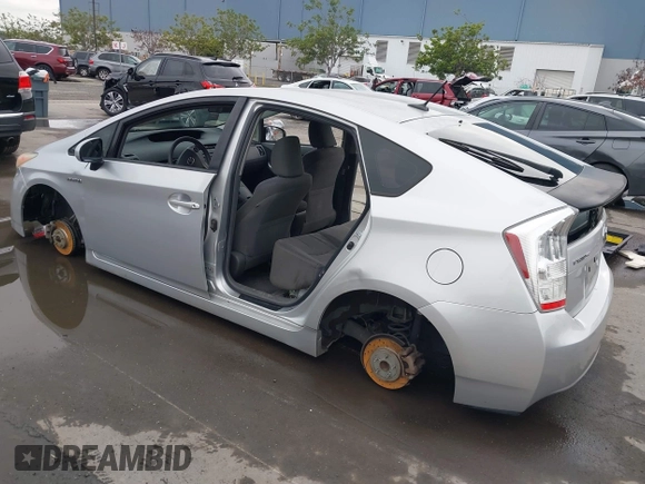 2011 Toyota Prius I z VIN JTDKN3DU9B1476883, wystawiony jako IAAI lot #41178342 z przebiegiem 204 790 mil mil oraz . Historia ofert i sprzedaży dostępna na DreamBid. Obrazek 3.