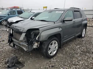 2012 GMC Terrain SLT-1 with VIN 2GKFLVE5XC6289746, listed as a Copart auction lot 44050105 with 164,995 mi miles and Salvage Title. Bid and sale history available at carsss.com. Image 1.
