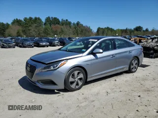 2016 Hyundai Sonata Hybrid Limited with VIN KMHE34L15GA029860, listed as a Copart auction lot 54985255 with 117,497 mi miles and Clean Title. Bid and sale history available at carsss.com. Image 1.