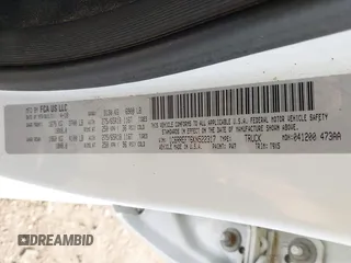 2019 Ram 1500 Big Horn z VIN 1C6RREFT6KN522317, wystawiony jako IAAI lot #41483697 z przebiegiem Nie podano mil oraz . Historia ofert i sprzedaży dostępna na DreamBid. Obrazek 9.