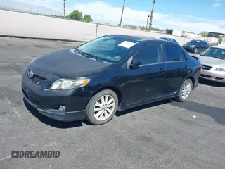 2010 Toyota Corolla z VIN 1NXBU4EE6AZ225005, wystawiony jako IAAI lot #42793493 z przebiegiem 164 955 mil mil oraz . Historia ofert i sprzedaży dostępna na DreamBid. Obrazek 12.