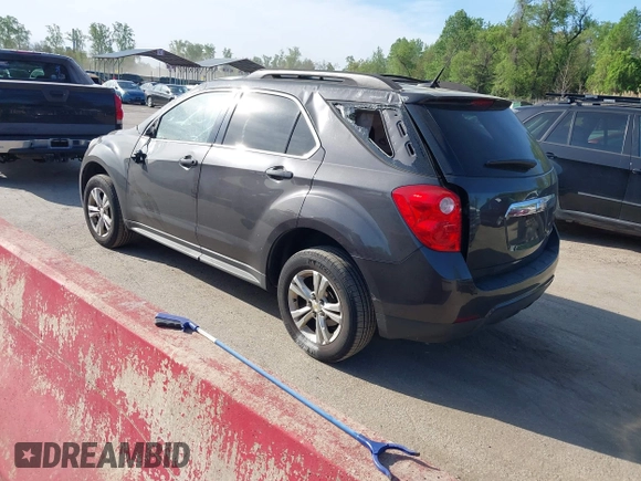 2013 Chevrolet Equinox LT z VIN 1GNALPEK2DZ121734, wystawiony jako IAAI lot #42105116 z przebiegiem 139 224 mil mil oraz . Historia ofert i sprzedaży dostępna na DreamBid. Obrazek 3.