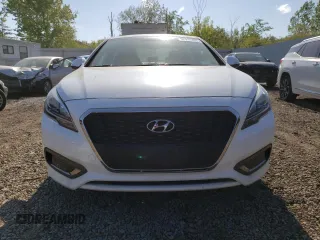 2017 Hyundai Sonata Hybrid SE with VIN KMHE24L18HA058161, listed as a Copart auction lot 52925333 with 37,935 mi miles. Bid and sale history available at carsss.com. Image 5.