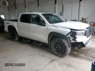 2022 Nissan Frontier Pro-4X z VIN 1N6ED1EK9NN692552, wystawiony jako Copart lot #55795375 z przebiegiem 29 171 mil mil oraz Szkoda całkowita • Salvage title. Historia ofert i sprzedaży dostępna na DreamBid. Obrazek 4.
