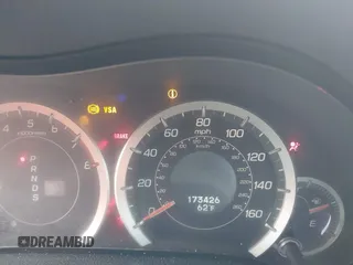 2010 Acura TSX with VIN JH4CU2F60AC015721, listed as a IAAI auction lot 42368281 with 173,426 mi miles and . Bid and sale history available at DreamBid. Image 7.