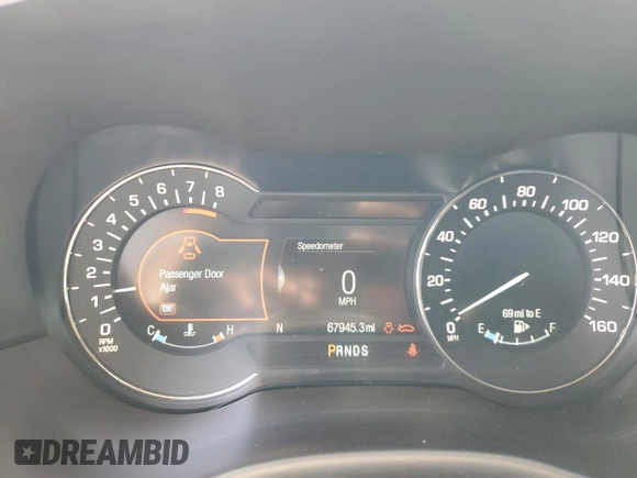 2018 Lincoln MKC Select with VIN 5LMCJ2D9XJUL21755, listed as a Copart auction lot 60058885 with 67,945 mi miles and Salvage title. Bid and sale history available at DreamBid. Image 9.