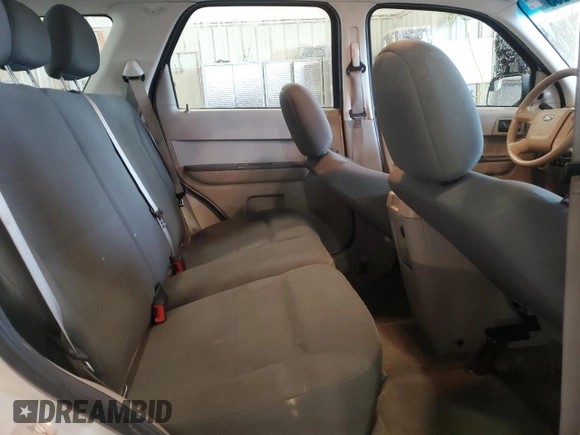 2012 Ford Escape XLS с VIN 1FMCU9C73CKA35456, выставлен на аукционе Copart как лот 54230285 с пробегом 174 263 миль миль и Списание • Salvage title. История ставок и продаж доступна на DreamBid. Изображение 11.