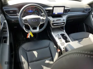 2024 Ford Explorer XLT with VIN 1FMSK7DH1RGA88701, listed as a Copart auction lot 51088365 with 10,282 mi miles and Salvage Title. Bid and sale history available at DreamBid. Image 8.