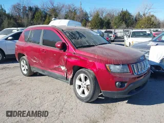 2016 Jeep Compass Latitude with VIN 1C4NJDEB1GD662807, listed as a IAAI auction lot 41161996 with 128,030 mi miles. Bid and sale history available at carsss.com. Image 1.