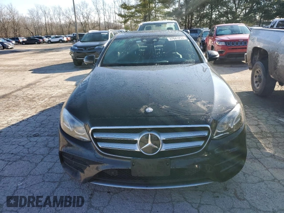 2017 Mercedes-Benz E-Class E 300 Luxury with VIN WDDZF4KB7HA023041, listed as a Copart auction lot 37841253 with 80,765 mi miles. Bid and sale history available at carsss.com. Image 5.