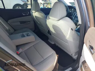 2019 Acura TLX with VIN 19UUB2F39KA004586, listed as a IAAI auction lot 41971144 with 61,081 mi miles and . Bid and sale history available at DreamBid. Image 8.
