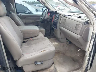 2003 Dodge Ram 1500 ST with VIN 1D7HA16N53J516450, listed as a IAAI auction lot 41723147 with 366,376 mi miles. Bid and sale history available at carsss.com. Image 5.