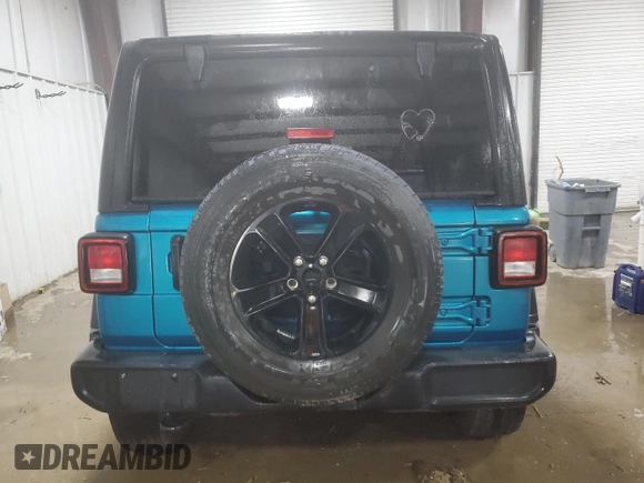 2020 Jeep Wrangler Unlimited Sport Altitude with VIN 1C4HJXDNXLW335332, listed as a Copart auction lot 62008745 with 57,449 mi miles and Salvage title. Bid and sale history available at DreamBid. Image 6.