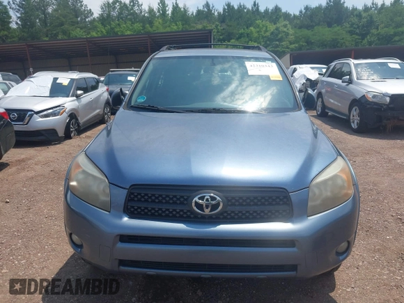 2007 Toyota RAV4 Sport z VIN JTMBD32V676049900, wystawiony jako IAAI lot #42310343 z przebiegiem 278 705 mil mil oraz . Historia ofert i sprzedaży dostępna na DreamBid. Obrazek 6.
