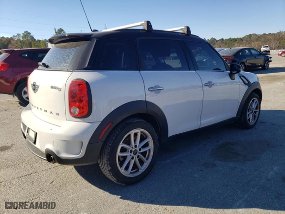2015 MINI Cooper Countryman S with VIN WMWZC3C5XFWT03541, listed as a Copart auction lot 83949794 with 116,484 mi miles and Salvage Title. Bid and sale history available at carsss.com. Image 3.