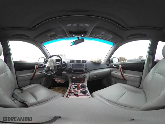 2013 Toyota Highlander Limited with VIN 5TDYK3EH0DS125189, listed as a IAAI auction lot 41077368 with 113,564 mi miles. Bid and sale history available at carsss.com. Image 22.