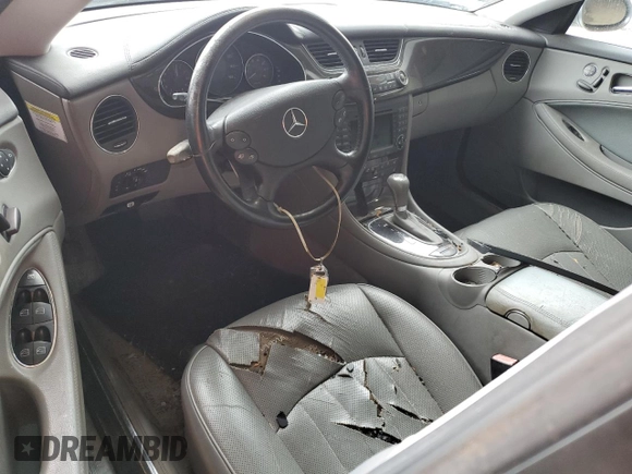 2007 Mercedes-Benz CLS-Class 5.5L with VIN WDDDJ72X87A086024, listed as a Copart auction lot 65056704 with 0 mi miles and Salvage Title. Bid and sale history available at carsss.com. Image 8.