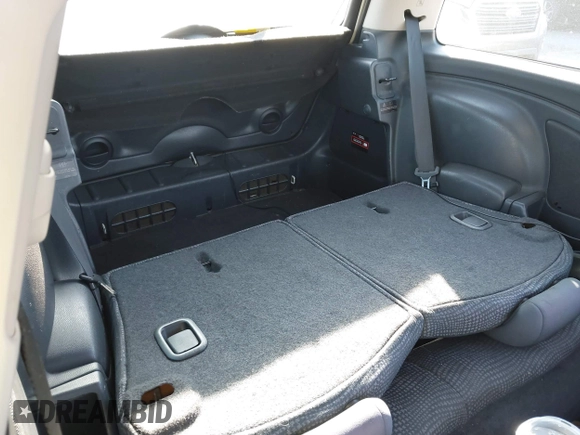 2003 MINI Hardtop with VIN WMWRC33433TE14150, listed as a IAAI auction lot 41313860 with 209,684 mi miles and . Bid and sale history available at DreamBid. Image 8.