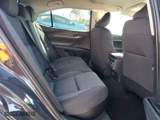 2025 Toyota Camry LE with VIN 4T1DAACK3SU071864, listed as a Copart auction lot 45858295 with 1,912 mi miles and Salvage Title. Bid and sale history available at carsss.com. Image 10.