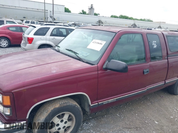 1995 GMC Sierra 1500 with VIN 1GTEC19K0SE514346, listed as a IAAI auction lot 42110686 with 251,379 mi miles and . Bid and sale history available at DreamBid. Image 6.