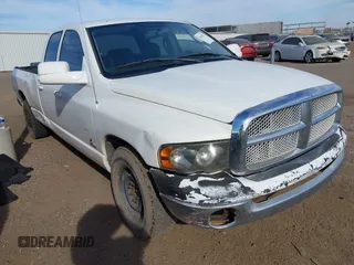2003 Dodge Ram 2500 ST with VIN 3D7KA28C33G861081, listed as a IAAI auction lot 41643673 with 437,561 mi miles. Bid and sale history available at carsss.com. Image 1.