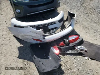 2018 Ford Fiesta SE z VIN 3FADP4BJ7JM114172, wystawiony jako Copart lot #54014805 z przebiegiem 66 828 mil mil oraz Szkoda całkowita • Salvage title. Historia ofert i sprzedaży dostępna na DreamBid. Obrazek 12.