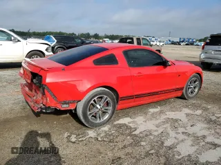 2013 Ford Mustang V6 with VIN 1ZVBP8AM5D5261411, listed as a Copart auction lot 51056685 with 157,730 mi miles and Salvage Title. Bid and sale history available at carsss.com. Image 3.
