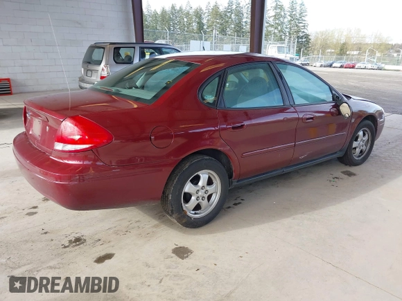 2004 Ford Taurus SES with VIN 1FAFP55S94G161852, listed as a IAAI auction lot 41933231 with 81,536 mi miles and . Bid and sale history available at DreamBid. Image 4.