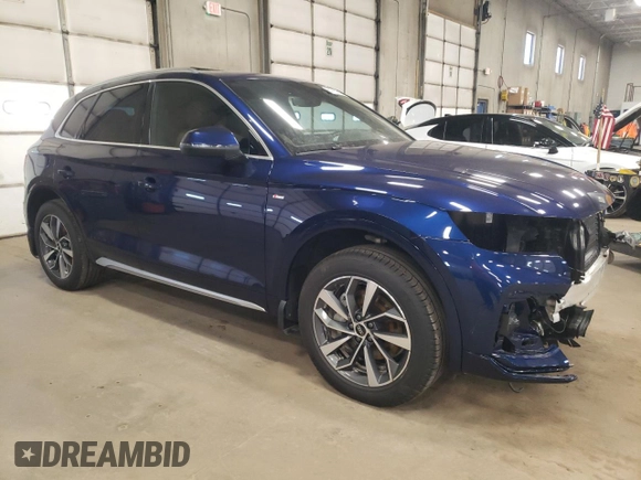 2022 Audi Q5 S line Premium with VIN WA1GAAFY2N2108169, listed as a Copart auction lot 51763745 with 53,698 mi miles and Salvage Title. Bid and sale history available at carsss.com. Image 4.