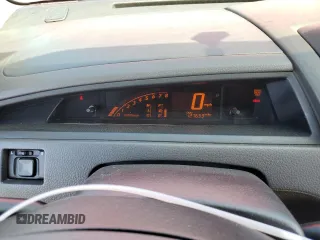 2002 Suzuki Aerio SX z VIN JS2RC41H225101871, wystawiony jako Copart lot #58211775 z przebiegiem 127 633 mil mil oraz Szkoda całkowita • Salvage title. Historia ofert i sprzedaży dostępna na DreamBid. Obrazek 9.