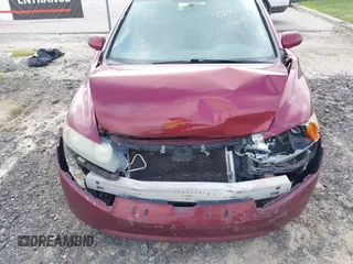 2008 Honda Civic LX с VIN 1HGFA16528L001260, выставлен на аукционе IAAI как лот 42635553 с пробегом 203 772 миль миль и . История ставок и продаж доступна на DreamBid. Изображение 15.