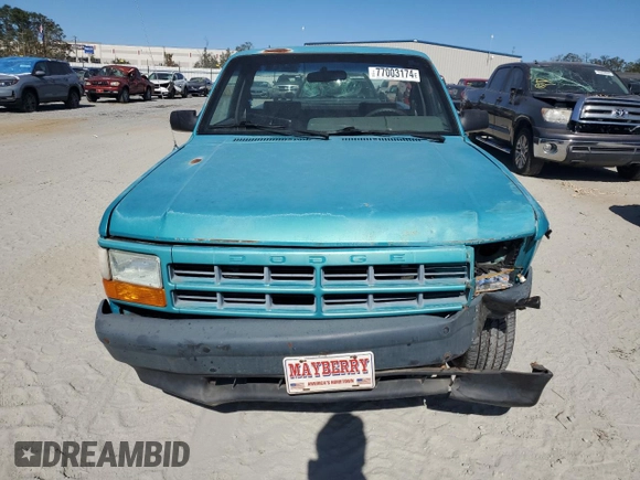 1996 Dodge Dakota with VIN 1B7FL26X9TW706385, listed as a Copart auction lot 77003174 with 146,228 mi miles and Salvage Title. Bid and sale history available at carsss.com. Image 5.