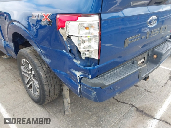 2022 Ford F-150 XL с VIN 1FTEW1EP2NKD17385, выставлен на аукционе IAAI как лот 42378513 с пробегом 51 543 миль миль и . История ставок и продаж доступна на DreamBid. Изображение 19.