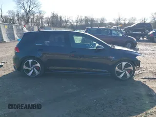 2019 Volkswagen GTI S z VIN 3VW6T7AU9KM004055, wystawiony jako IAAI lot #40987363 z przebiegiem 98 736 mil mil oraz . Historia ofert i sprzedaży dostępna na DreamBid. Obrazek 13.