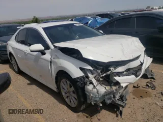2018 Toyota Camry LE with VIN JTNB11HK0J3032024, listed as a Copart auction lot 41368875 with 69,979 mi miles and Salvage title. Bid and sale history available at DreamBid. Image 4.