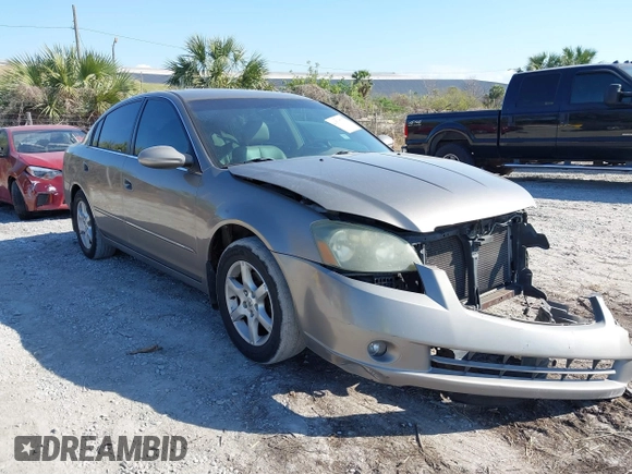 2005 Nissan Altima SE with VIN 1N4BL11E75C117733, listed as a IAAI auction lot 41516717 with 167,370 mi miles. Bid and sale history available at carsss.com. Image 1.