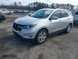 2020 Chevrolet Equinox LT with VIN 3GNAXVEX8LS660861, listed as a IAAI auction lot 41804649 with 53,478 mi miles. Bid and sale history available at carsss.com. Image 2.
