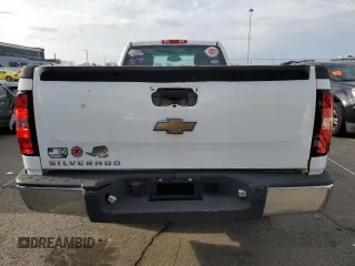 2009 Chevrolet Silverado 1500 Work Truck with VIN 1GCEC14XX9Z220992, listed as a Copart auction lot 83020804 with 254,348 mi miles and Clean Title. Bid and sale history available at DreamBid. Image 6.